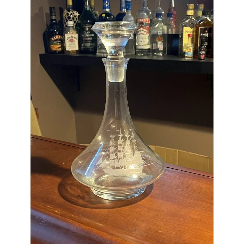 Leonard Crystal experience elegance